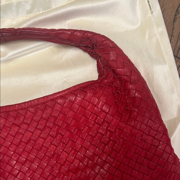 Bottega Veneta vintage red Woven Leather Hobo Bag - Picture 3 of 16